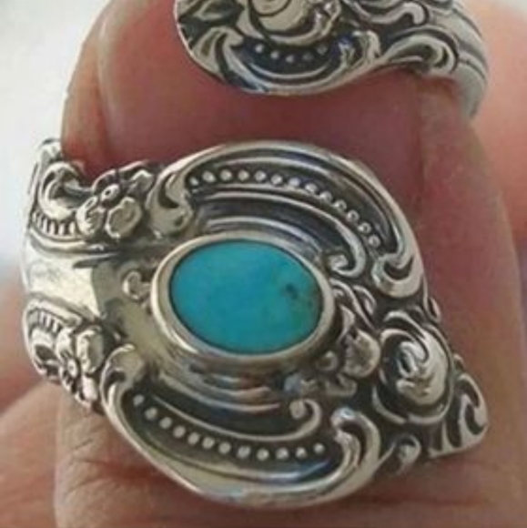 New silver tone and turquoise wrap ring spoon ring adjustable - Picture 3 of 4